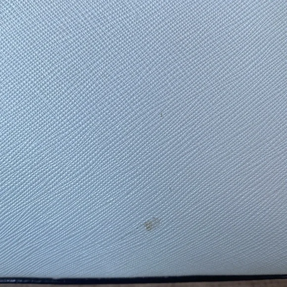 Kate Spade hand bag with crossbody strap - Picture 10 of 16